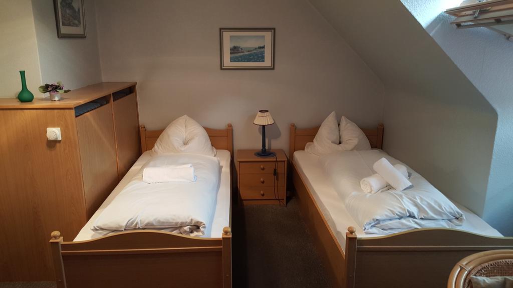 Hotel Ratskeller לוכו חדר תמונה